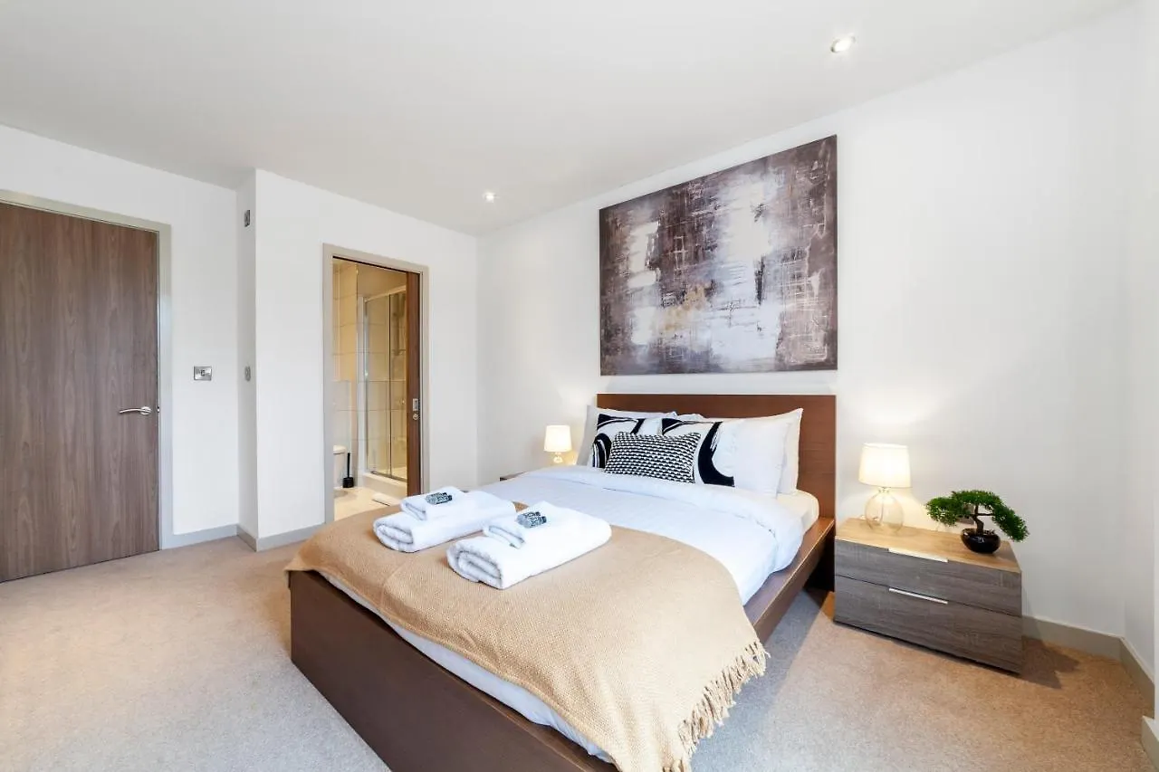 Apartment Immaculate 3Br Apt In Hackney London