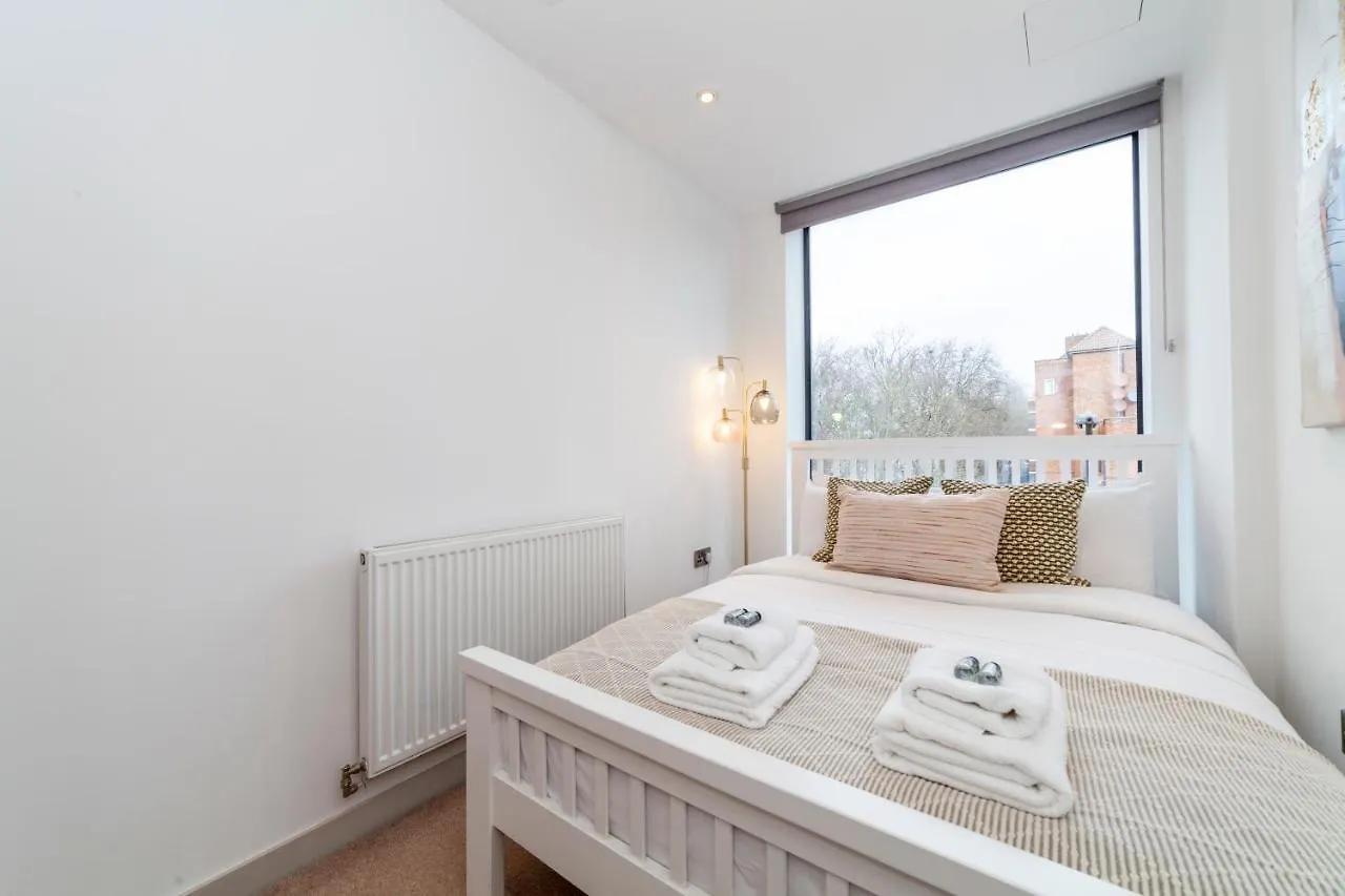 Immaculate 3Br Apt In Hackney London